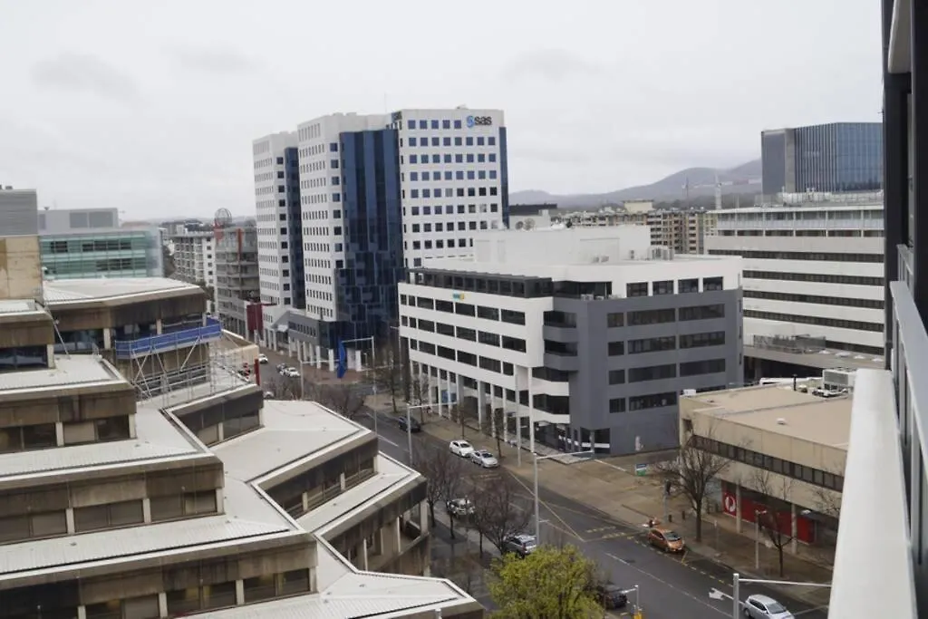 Mayfair In Very Centre Apartment Canberra